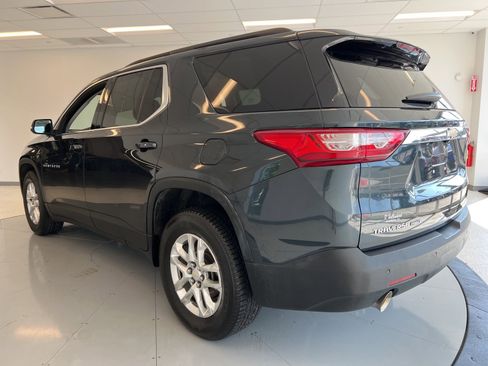 Used 2021 Chevrolet Traverse LT image 5