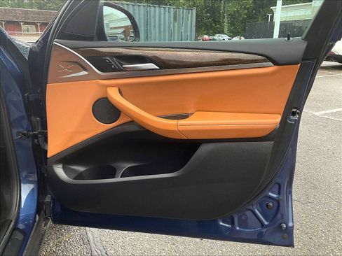 Used 2022 BMW X3 xDrive30i w/ Premium Package 2 image 12