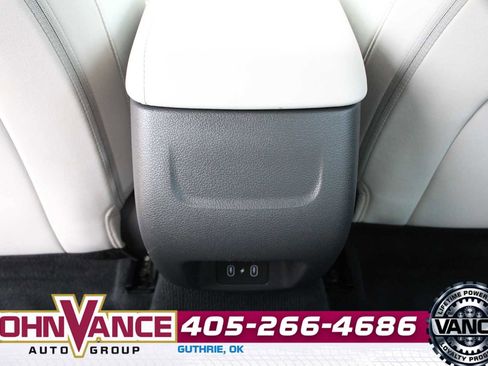 Used 2024 Hyundai Sonata SEL FWD image 24