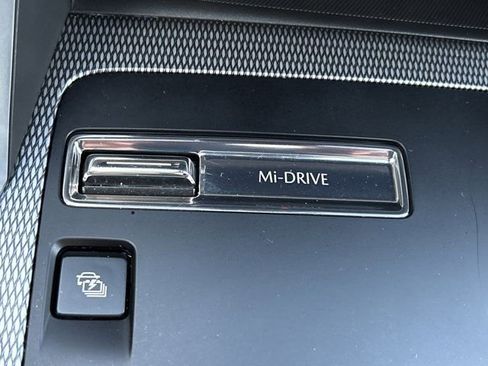 Used 2025 MAZDA CX-90 Plug-In Hybrid w/ Preferred image 41