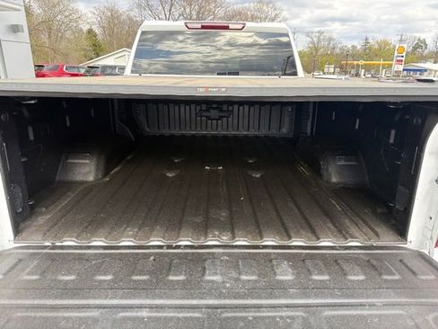 Certified 2024 Chevrolet Silverado 2500 LT AWD/4WD image 15