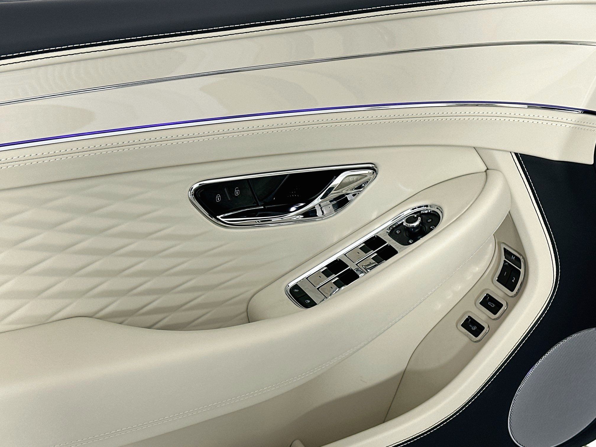 New 2026 Bentley Continental GT Azure AWD/4WD image 15