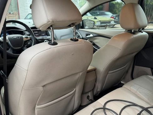 Used 2013 Ford Focus Electric Hatchback FWD image 10