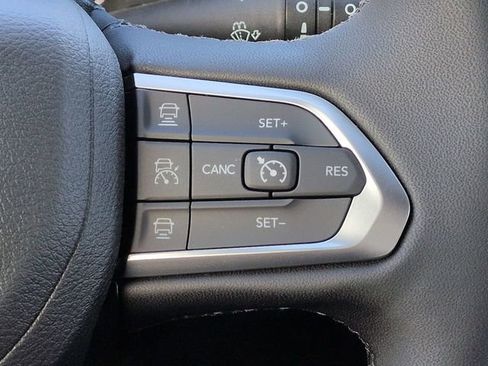 New 2026 Jeep Compass Limited AWD/4WD image 24