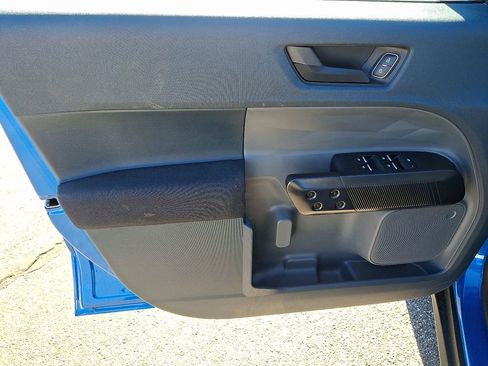 Used 2025 Ford Maverick XL w/ Equipment Group 102A image 9