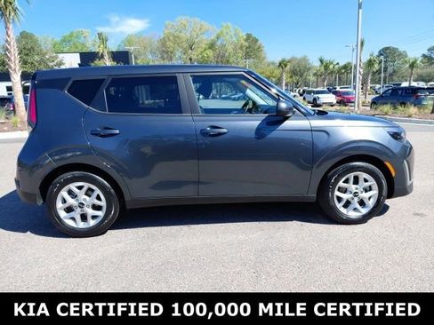 Certified 2025 Kia Soul LX image 4