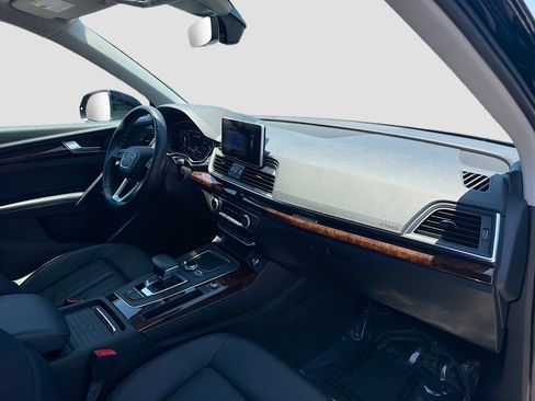 Used 2020 Audi Q5 2.0T Premium Plus w/ Premium Plus Package AWD/4WD image 15