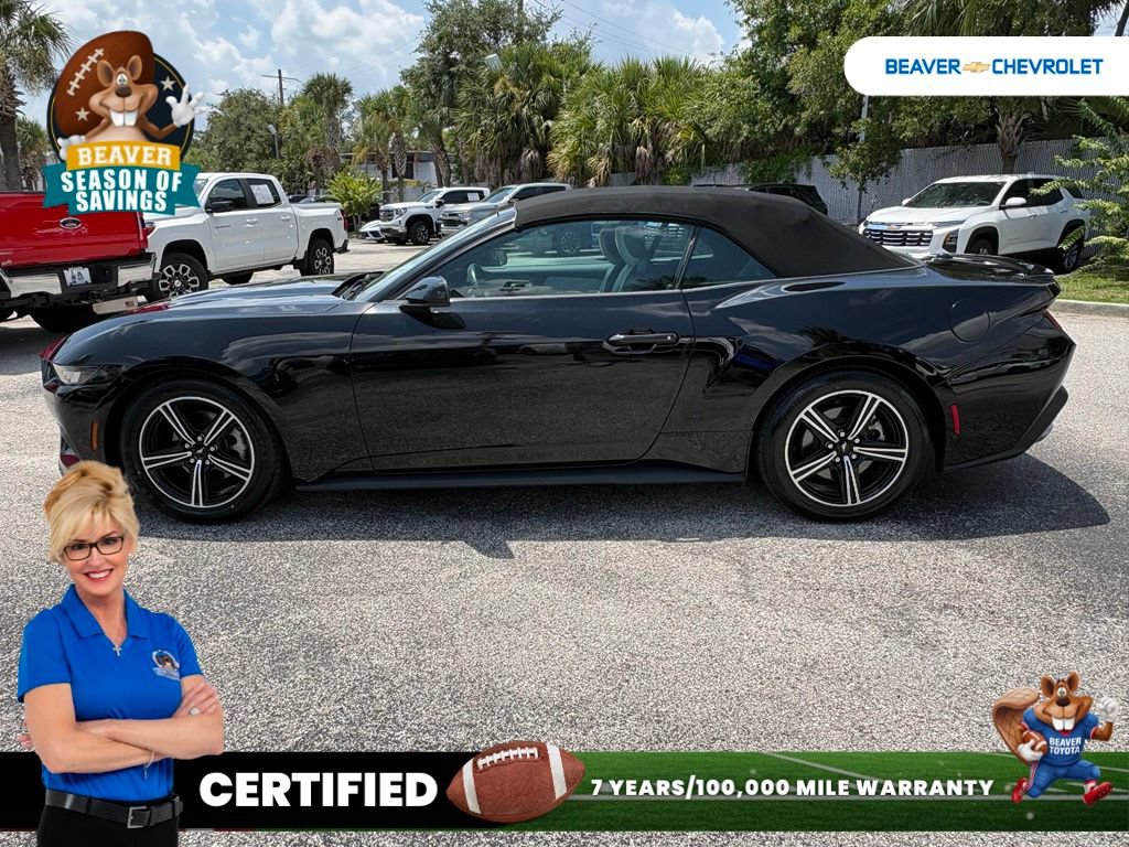 Used 2024 Ford Mustang Premium RWD image 4