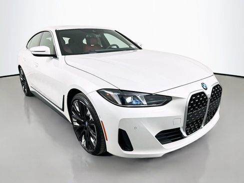 New 2026 BMW 430i xDrive w/ Premium Package image 3