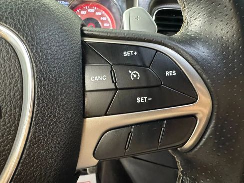 Used 2018 Dodge Charger SRT Hellcat RWD image 16