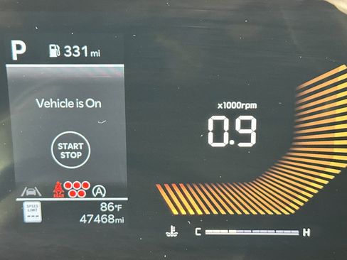 Used 2024 Kia Sorento S FWD image 19
