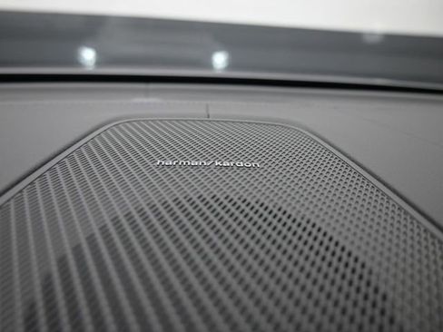 New 2026 Volvo XC60 B5 Ultra w/ Protection Package Premier image 31