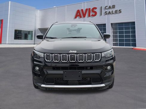 Used 2025 Jeep Compass Limited AWD/4WD image 10