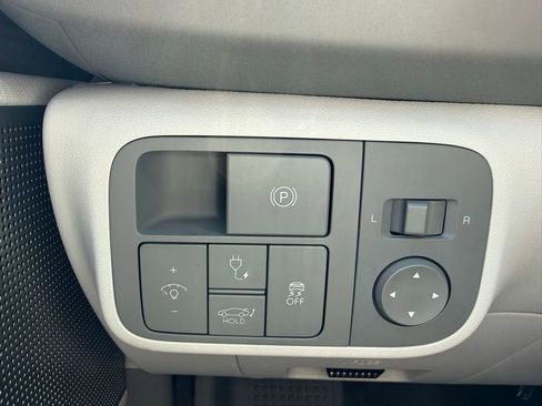 Certified 2025 Hyundai Ioniq 6 Limited RWD image 29