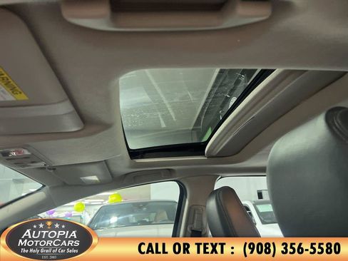 Used 2015 Honda Fit EX image 33
