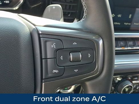 Used 2025 Chevrolet Silverado 1500 High Country w/ High Country Premium Package AWD/4WD image 8