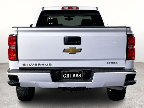 Used 2018 Chevrolet Silverado 1500 LT w/ All Star Edition image 6