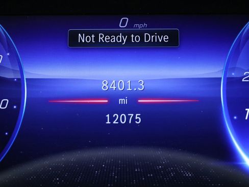 Used 2023 Mercedes-Benz EQS 580 EQS 580 4MATIC Sedan 4D image 30