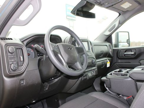 New 2026 Chevrolet Silverado 2500 Custom w/ Custom Convenience Package image 27