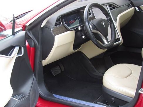 Used 2015 Tesla Model S 85D AWD/4WD image 9