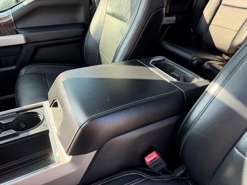 Used 2019 Ford F350 Lariat w/ Lariat Ultimate Package image 40