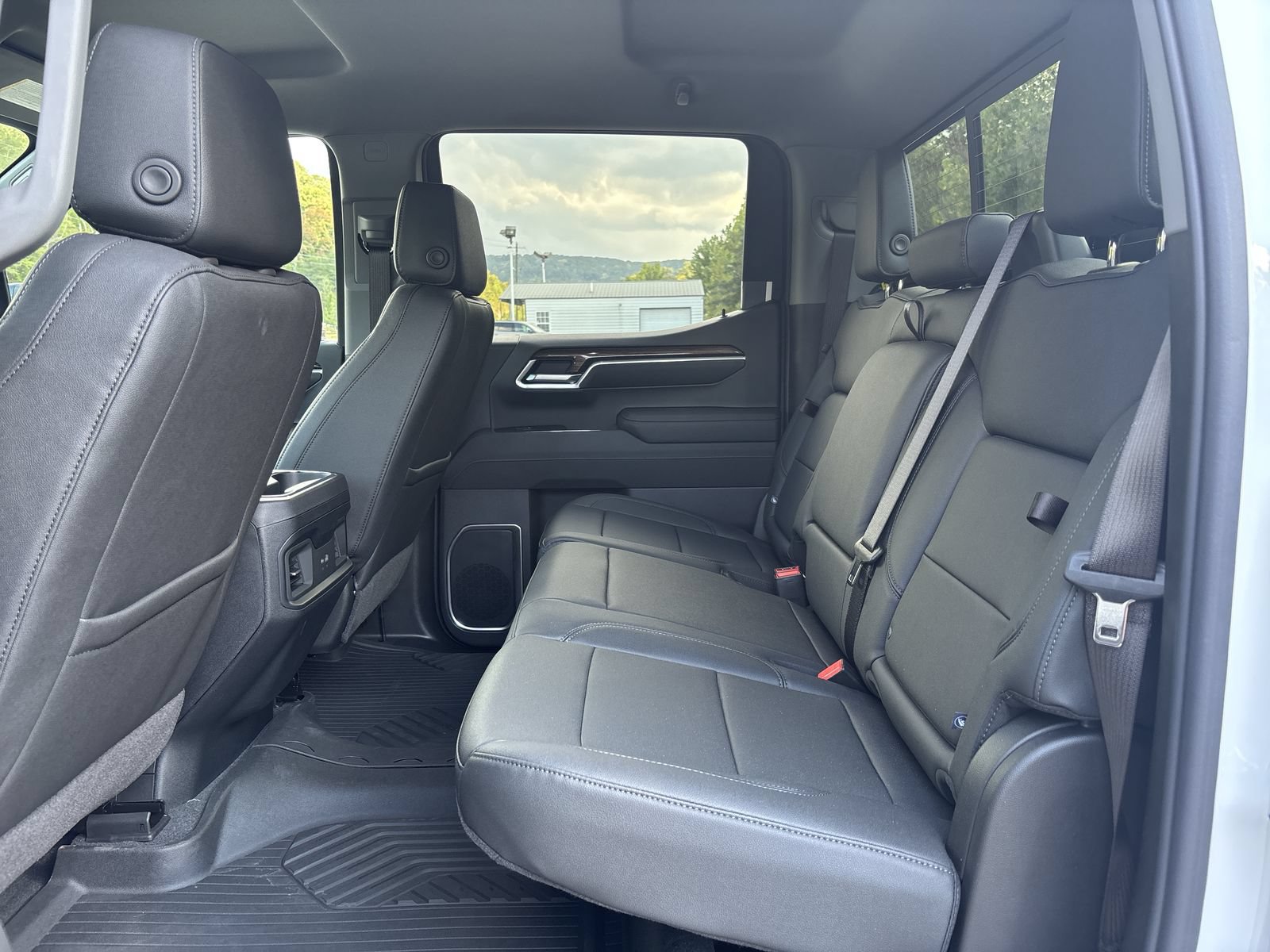 New 2026 Chevrolet Silverado 1500 RST w/ RST All Star Premium Package AWD/4WD image 24