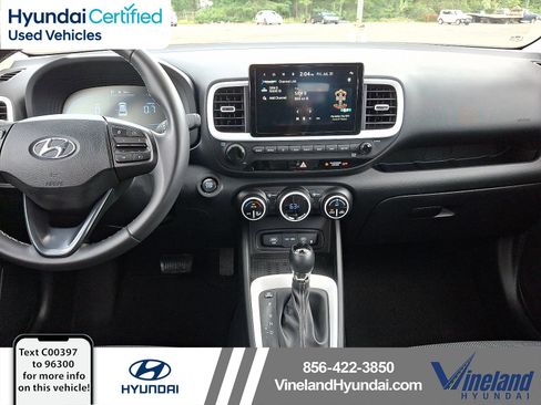 Certified 2023 Hyundai Venue Limited w/ Cargo Package FWD image 1
