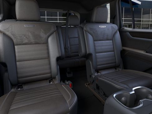 New 2026 GMC Acadia Denali Ultimate image 17