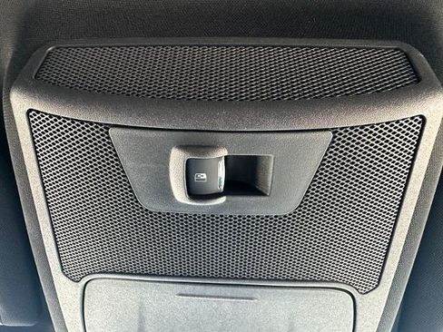 Used 2016 Ford F150 XLT w/ Equipment Group 302A Luxury AWD/4WD image 37