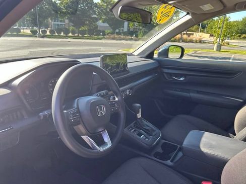Used 2024 Honda CR-V EX image 13