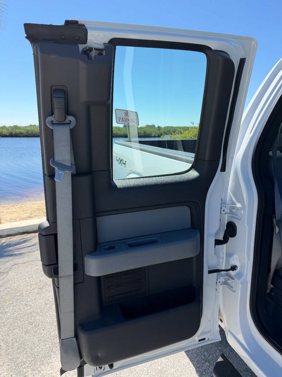 Used 2014 Ford F150 XL w/ Power Equipment Group AWD/4WD image 17