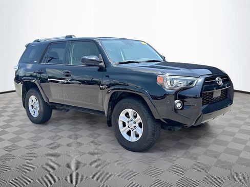 Used 2024 Toyota 4Runner SR5 RWD image 3
