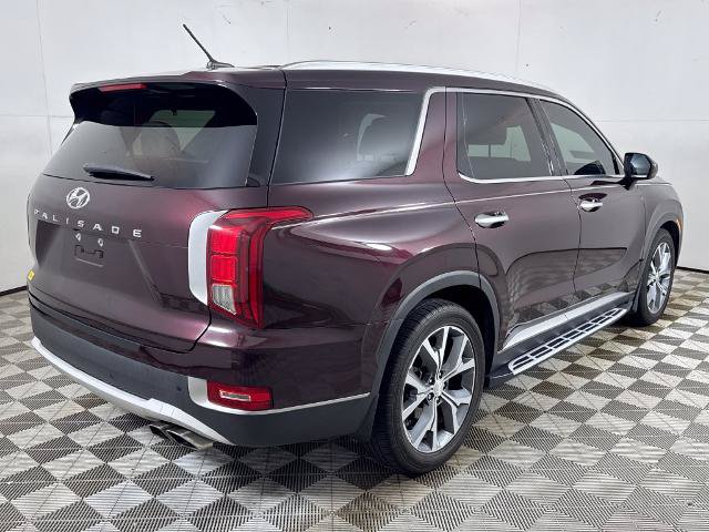 Used 2020 Hyundai Palisade SEL w/ Premium Package FWD image 3