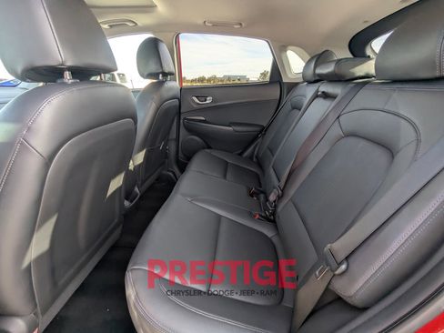 Used 2022 Hyundai Kona Limited image 29