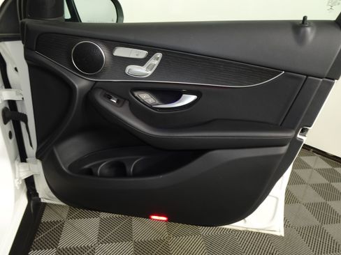 Used 2022 Mercedes-Benz GLC 300 4MATIC image 47