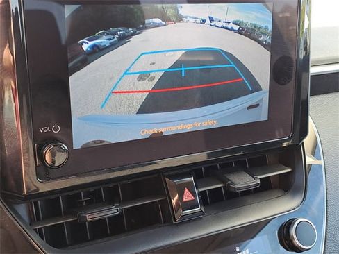 Used 2024 Toyota Corolla LE image 14