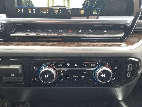 New 2026 GMC Sierra 1500 Elevation image 31