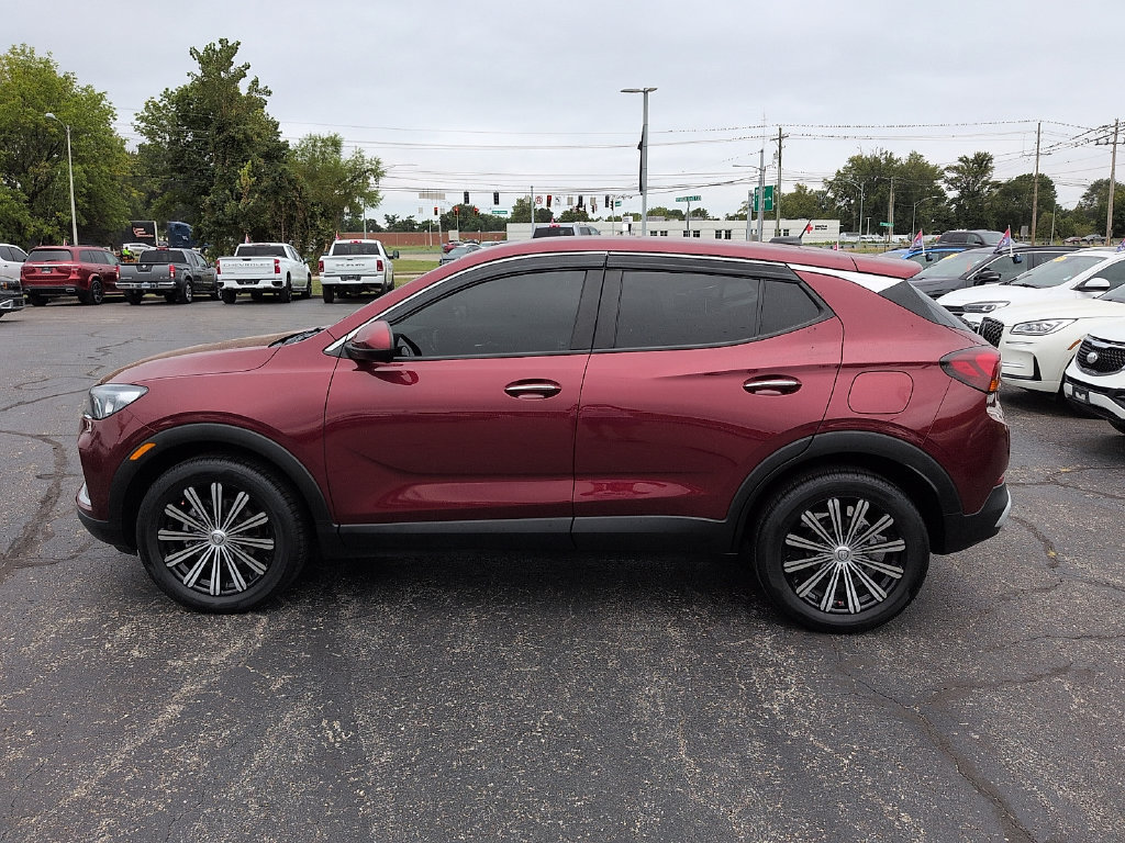 Used 2022 Buick Encore GX Preferred w/ Cold Weather Comfort Package FWD image 4