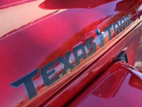 Certified 2022 Jeep Gladiator Sport image 11