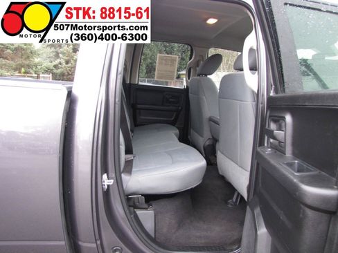 Used 2017 RAM 1500 ST w/ SXT Appearance Group AWD/4WD image 16