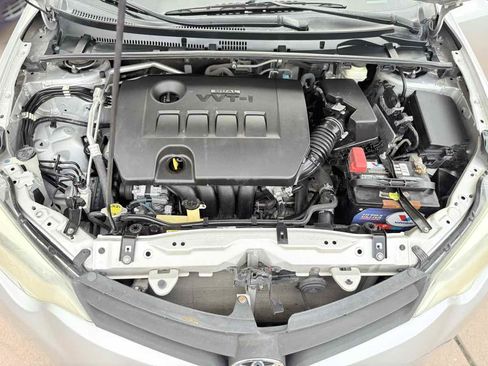 Used 2015 Toyota Corolla LE image 25