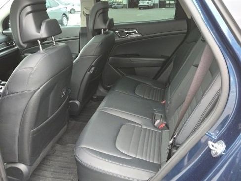 Certified 2023 Kia Sportage SX Prestige image 17