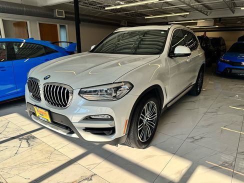 Used 2019 BMW X3 xDrive30i w/ Convenience Package AWD/4WD image 3