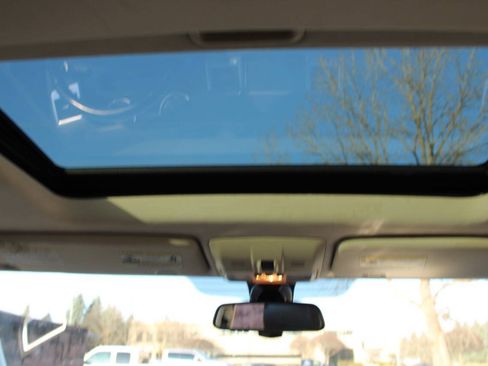 Used 2011 Land Rover Range Rover Sport HSE LUX AWD/4WD image 15