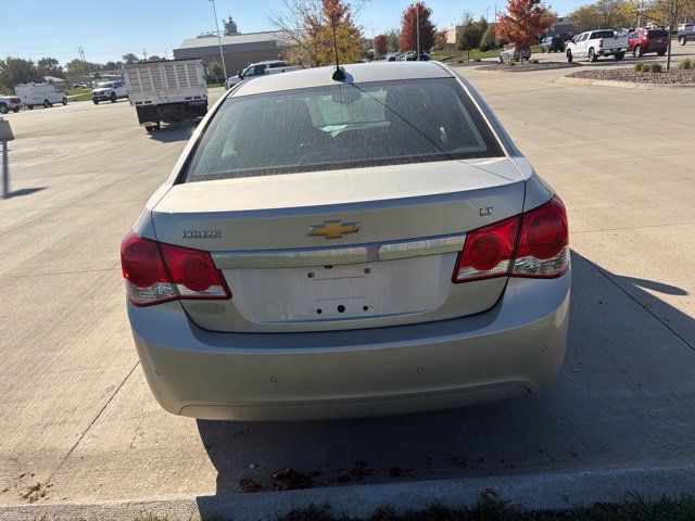 Used 2015 Chevrolet Cruze LT w/ Enhanced Safety Package FWD image 7