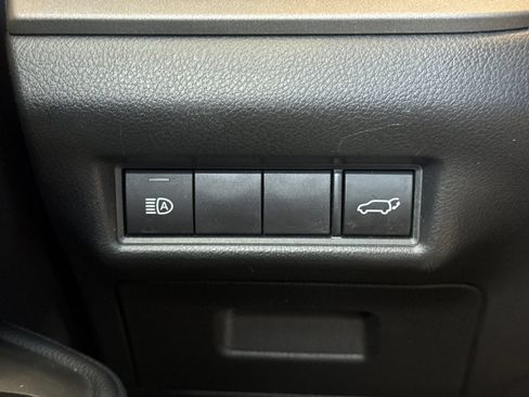 Used 2025 Toyota Grand Highlander FWD image 41