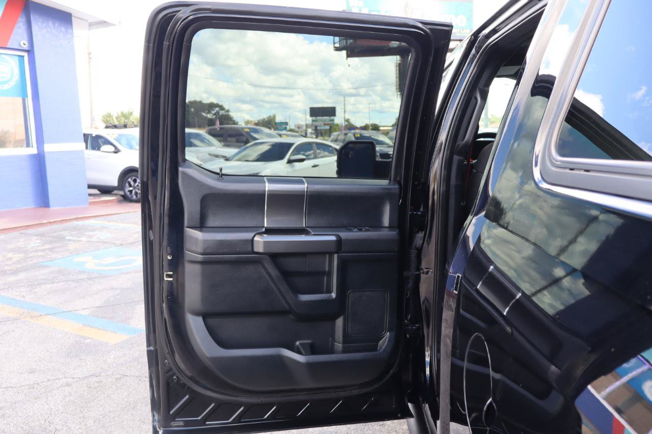 Used 2017 Ford F150 XLT w/ Equipment Group 301A Mid AWD/4WD image 19