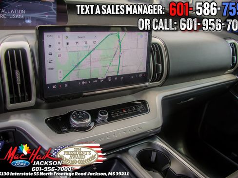 Certified 2025 Ford Expedition Active AWD/4WD image 16
