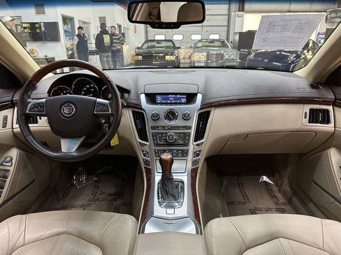 Used 2012 Cadillac CTS Luxury image 18