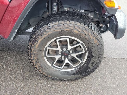 Used 2021 Jeep Gladiator Mojave image 40